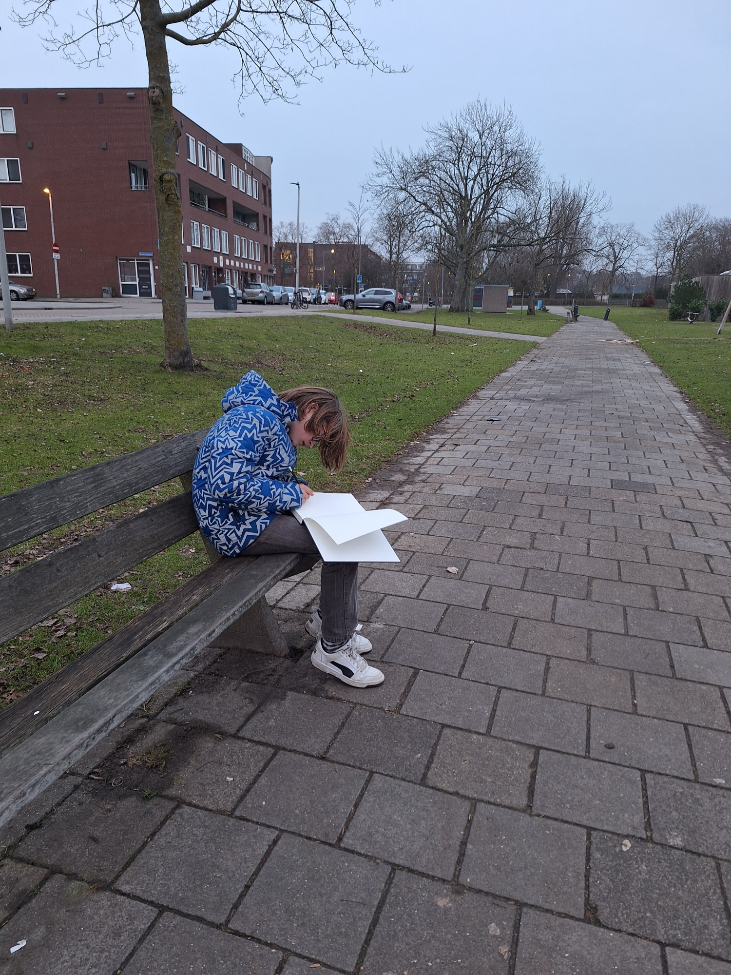 Op onderzoek in de wijk met een dummie